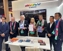 La UIM y la Federación de Capitales y Ciudades Mundiales del Deporte formalizan alianza estratégica en FITUR